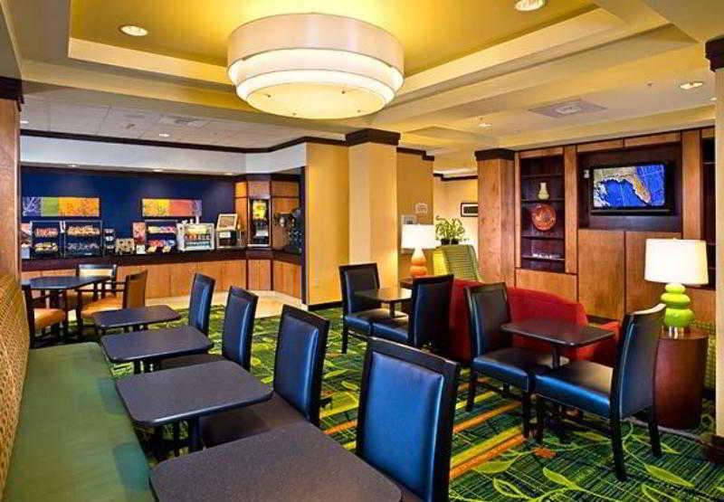 Fairfield Inn & Suites Lake City Étterem fotó
